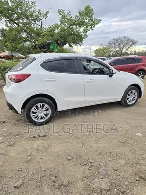 Mazda Demio 2017 White