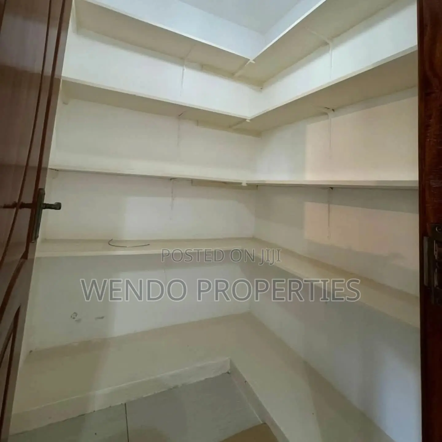 2bdrm Apartment in Lakeview Estate for rent