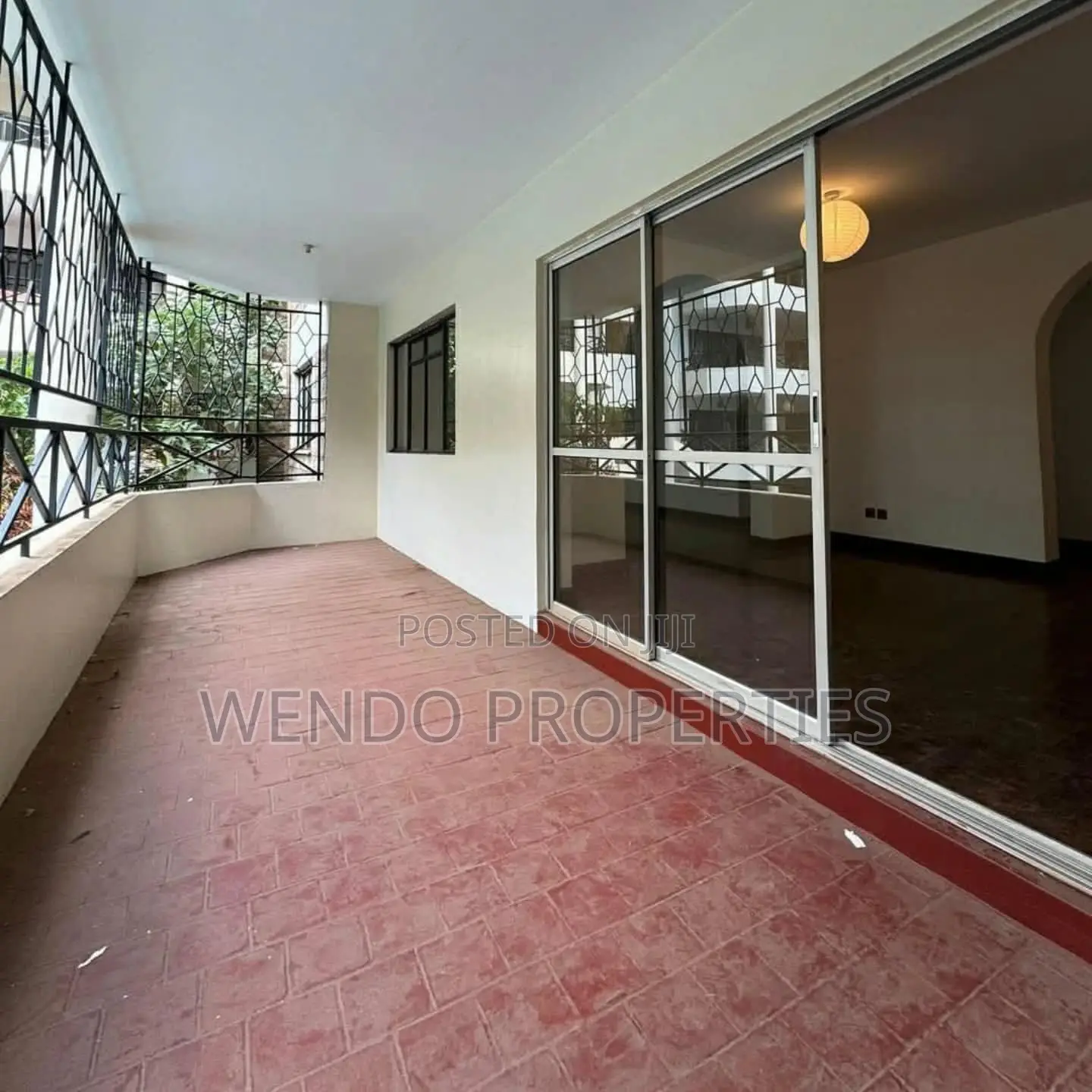 2bdrm Apartment in Lakeview Estate for rent