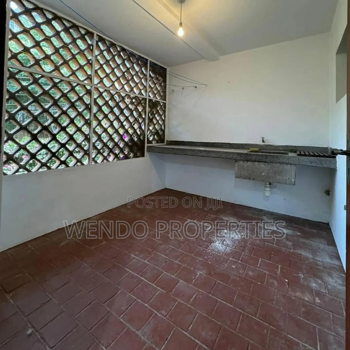 2bdrm Apartment in Lakeview Estate for rent