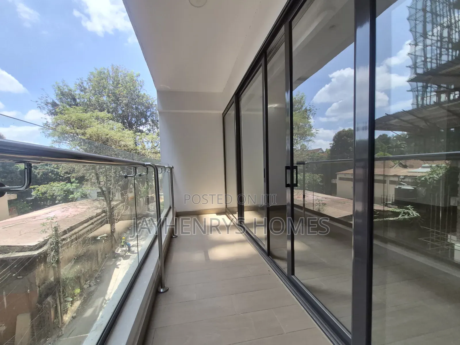 2bdrm Apartment in Riverside Square for rent
