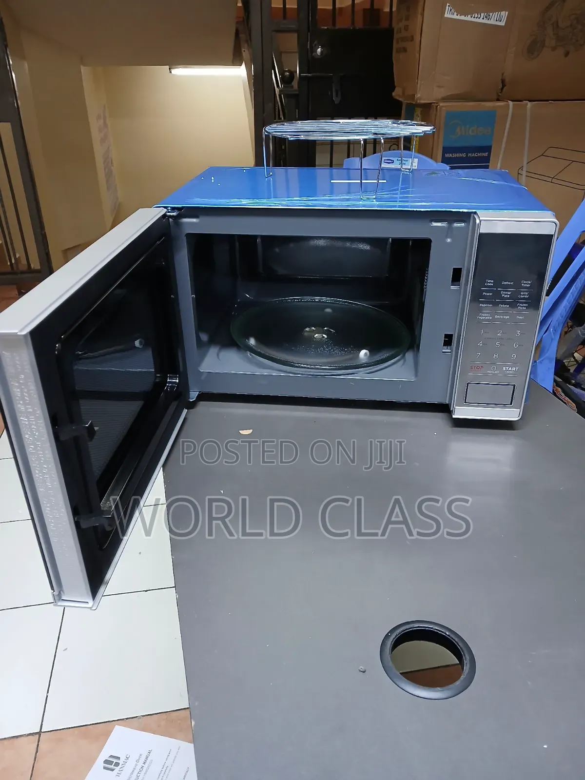 Hanmac 20-Liter Digital Microwave With a Grill Function