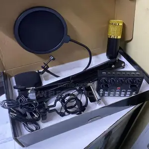 BM800 Professional Condenser Microphone With V8 Sound Card (Black))