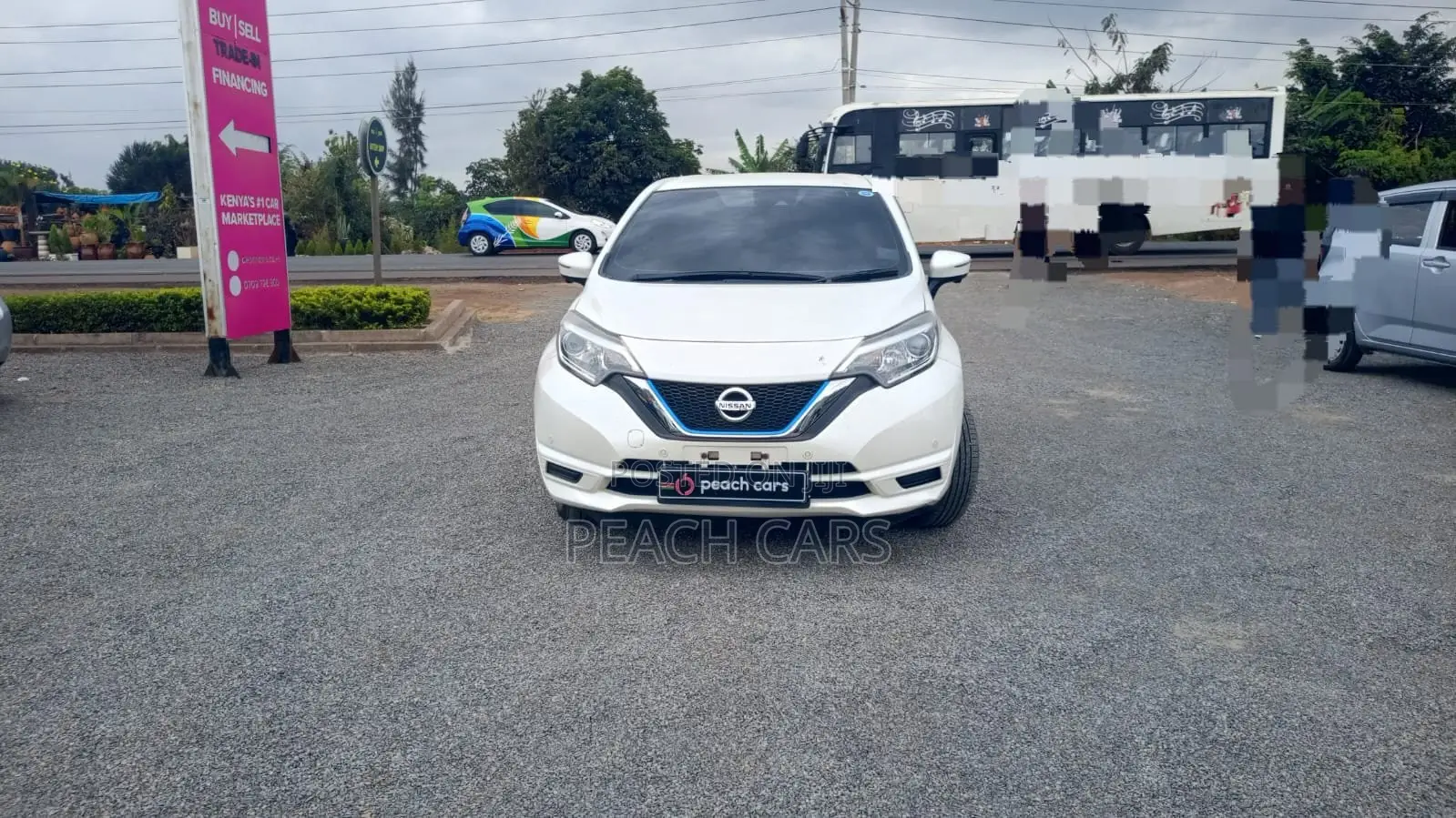Nissan Note 2018 White