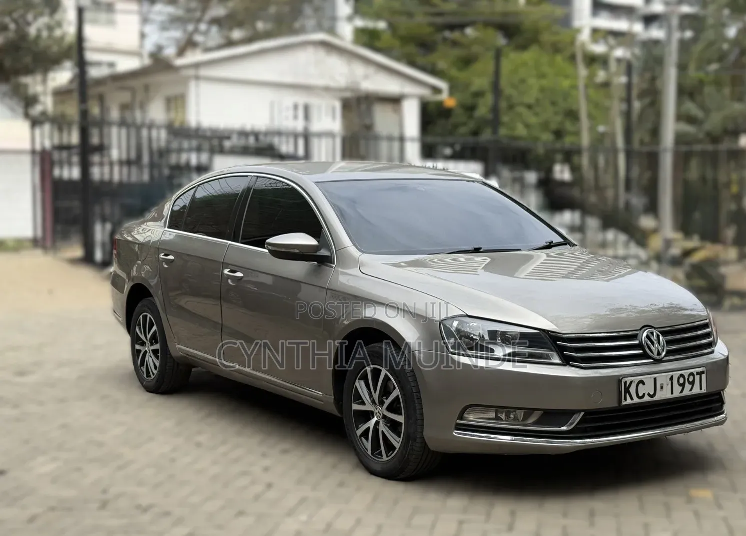 Volkswagen Passat 2014 Brown