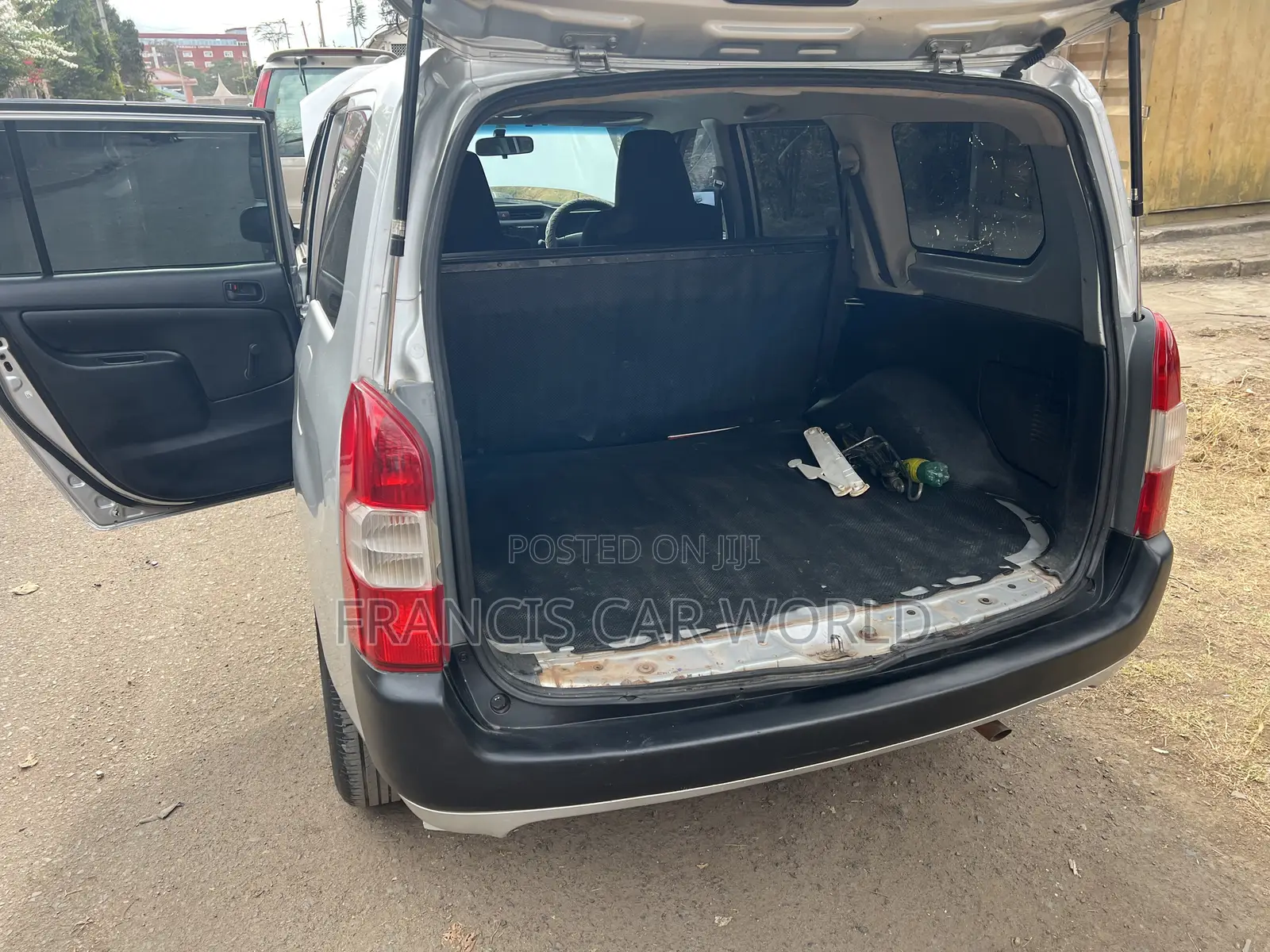 Toyota Probox 2016 Silver
