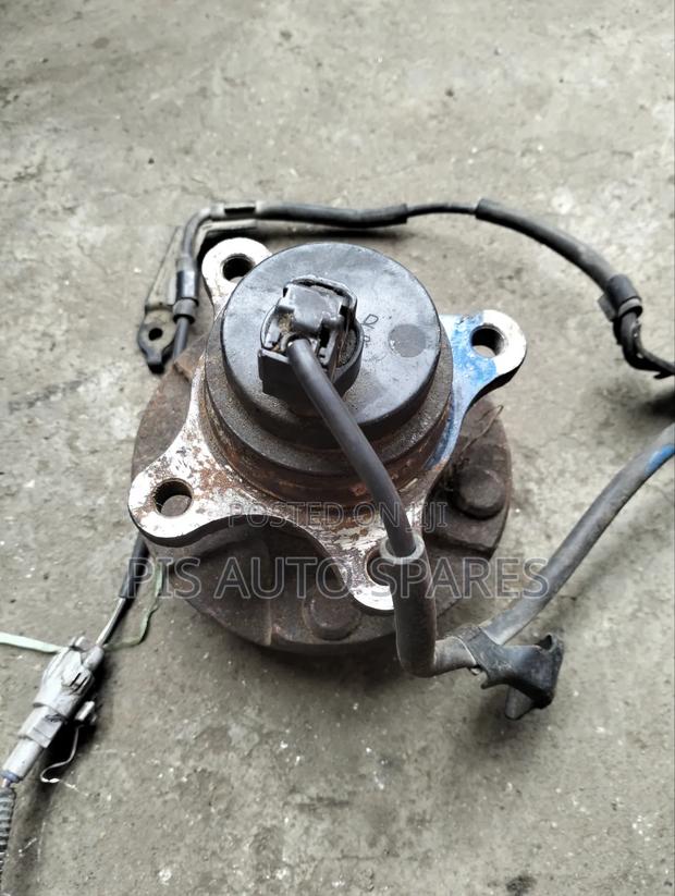 Toyota Crown Front Hub 2wd - main view