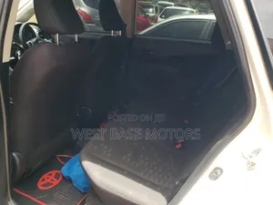 Toyota Ractis 2010 White