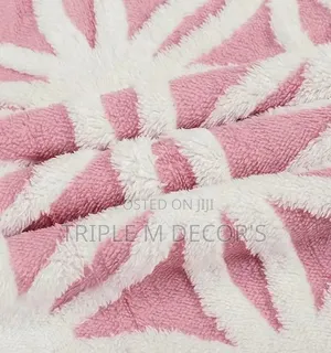 Soft Microfiber Fleece Woolen Bed Sheet 6x6 – Ultra Warm