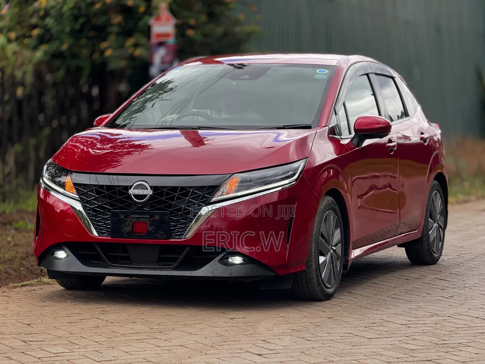 Nissan Note 1.2 Hybrid 2022 Red