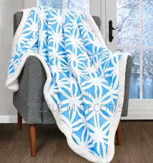 Non-Allergic Cozy Fleece Woolen Blanket 6x6 for Sensitive Skin