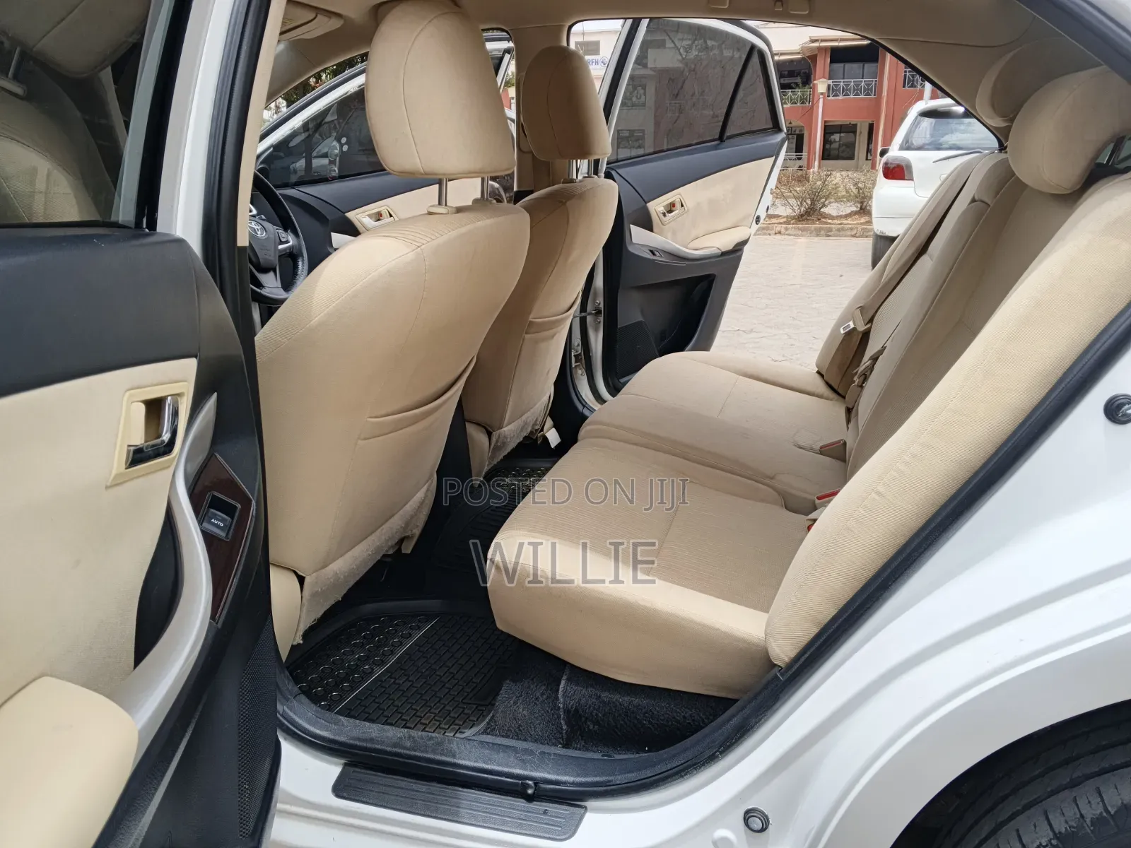 Toyota Premio 2017 White