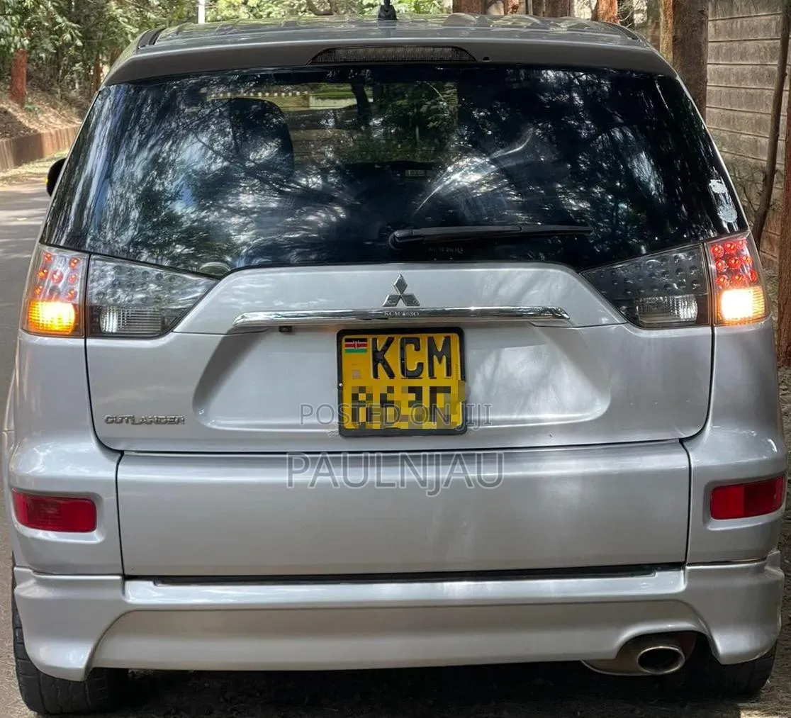 Mitsubishi RVR 2010