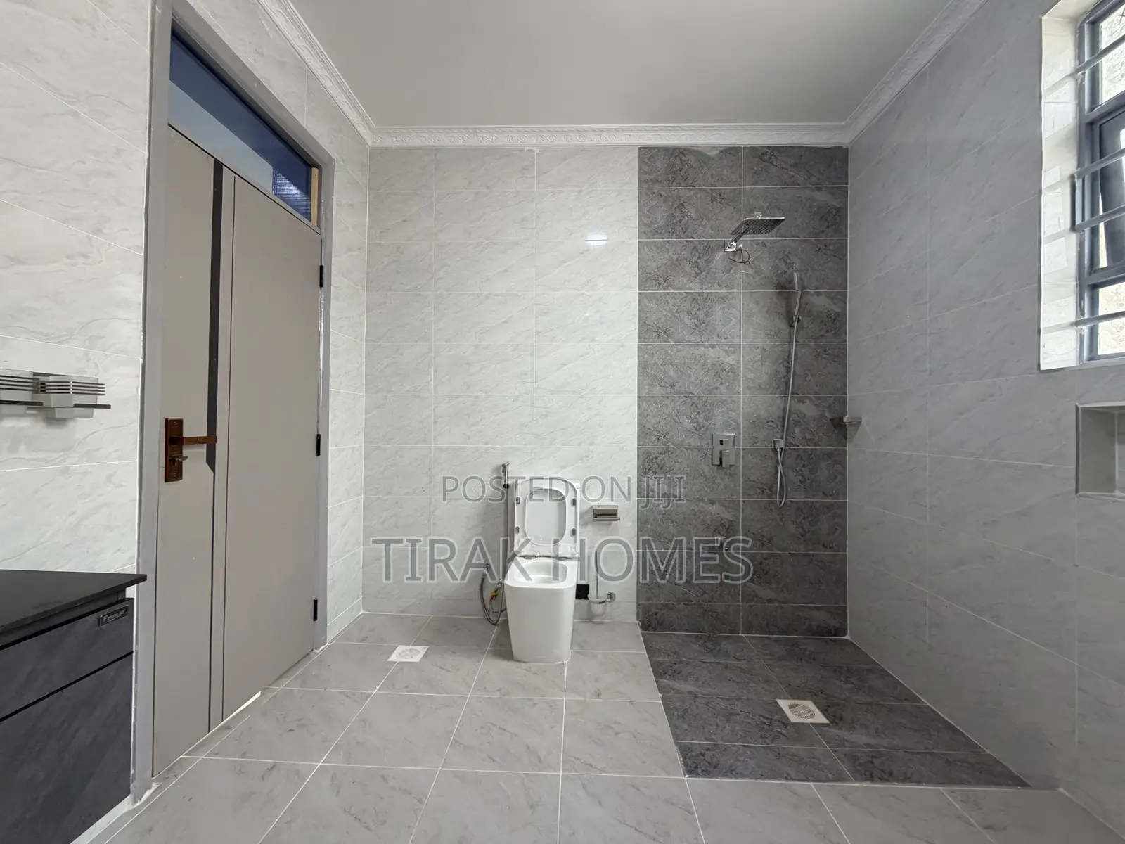 5bdrm Maisonette in Palm, Kwa Kairu for sale