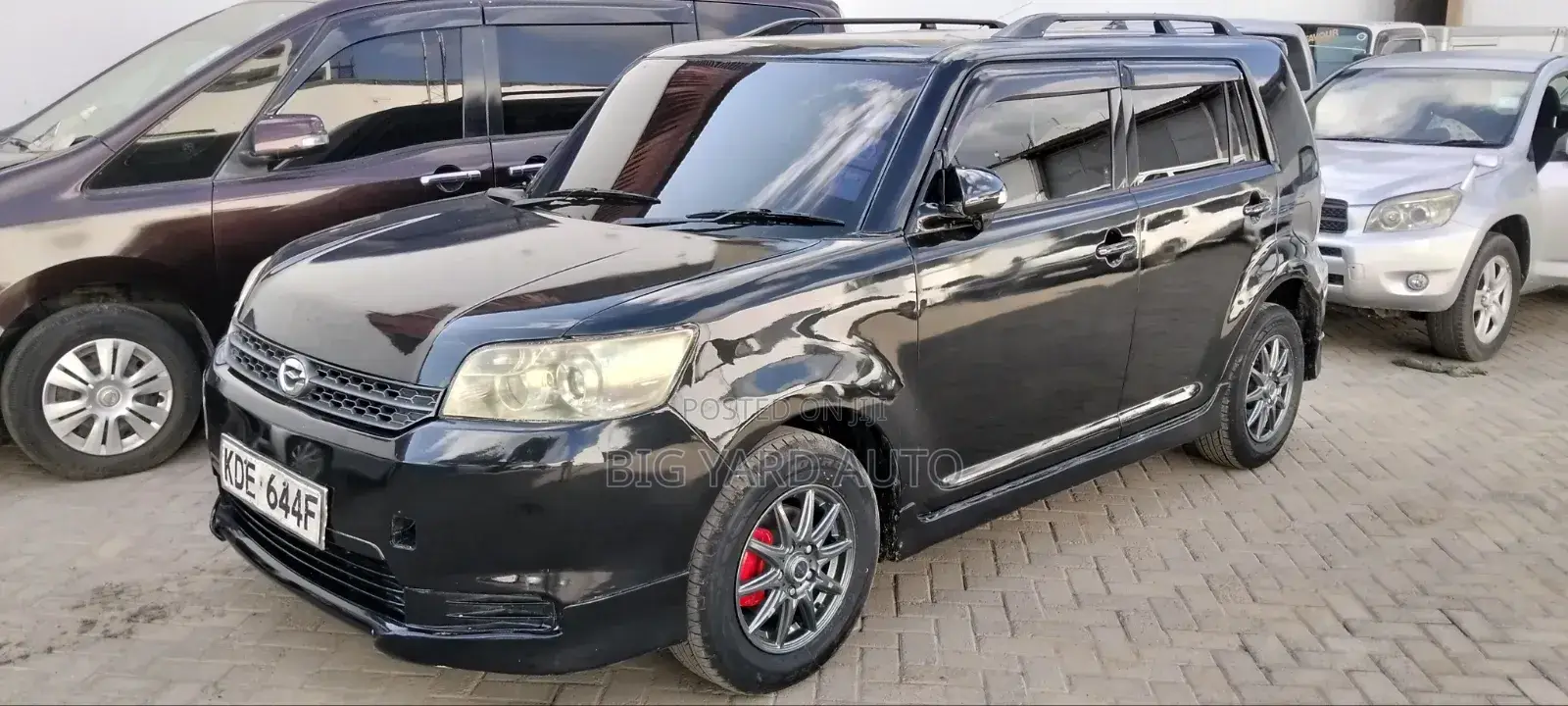 Toyota Rumion 2024 Black
