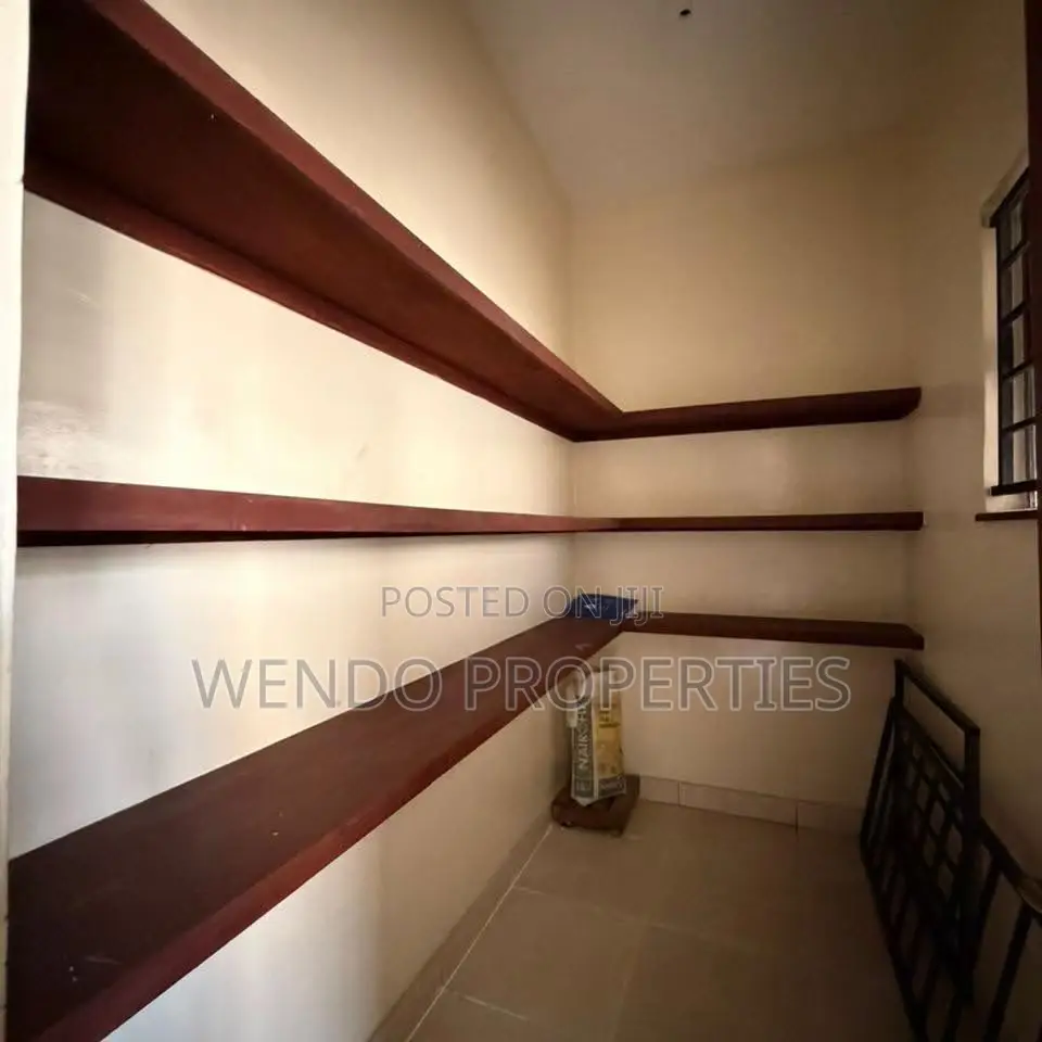 3bdrm Apartment in Thigiri for rent
