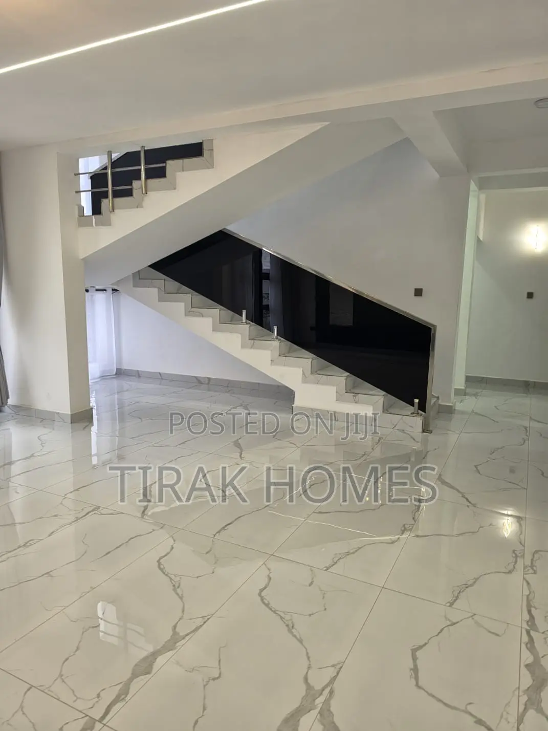 5bdrm Maisonette in Palm, Kwa Kairu for sale