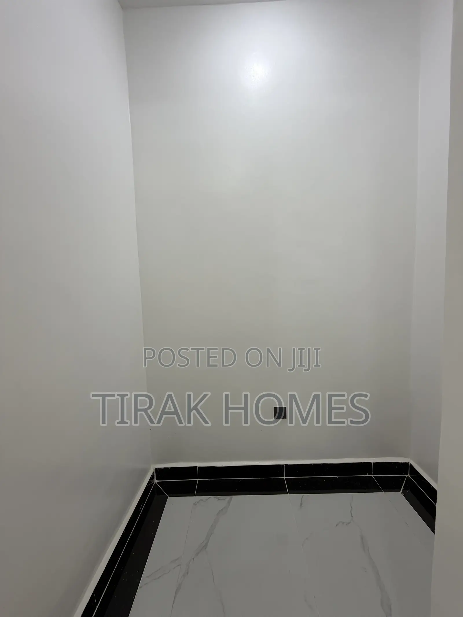 5bdrm Maisonette in Palm, Kwa Kairu for sale