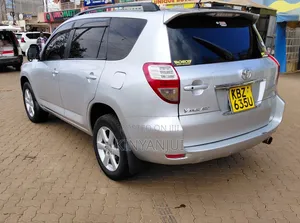 Toyota Vanguard 2008 Silver