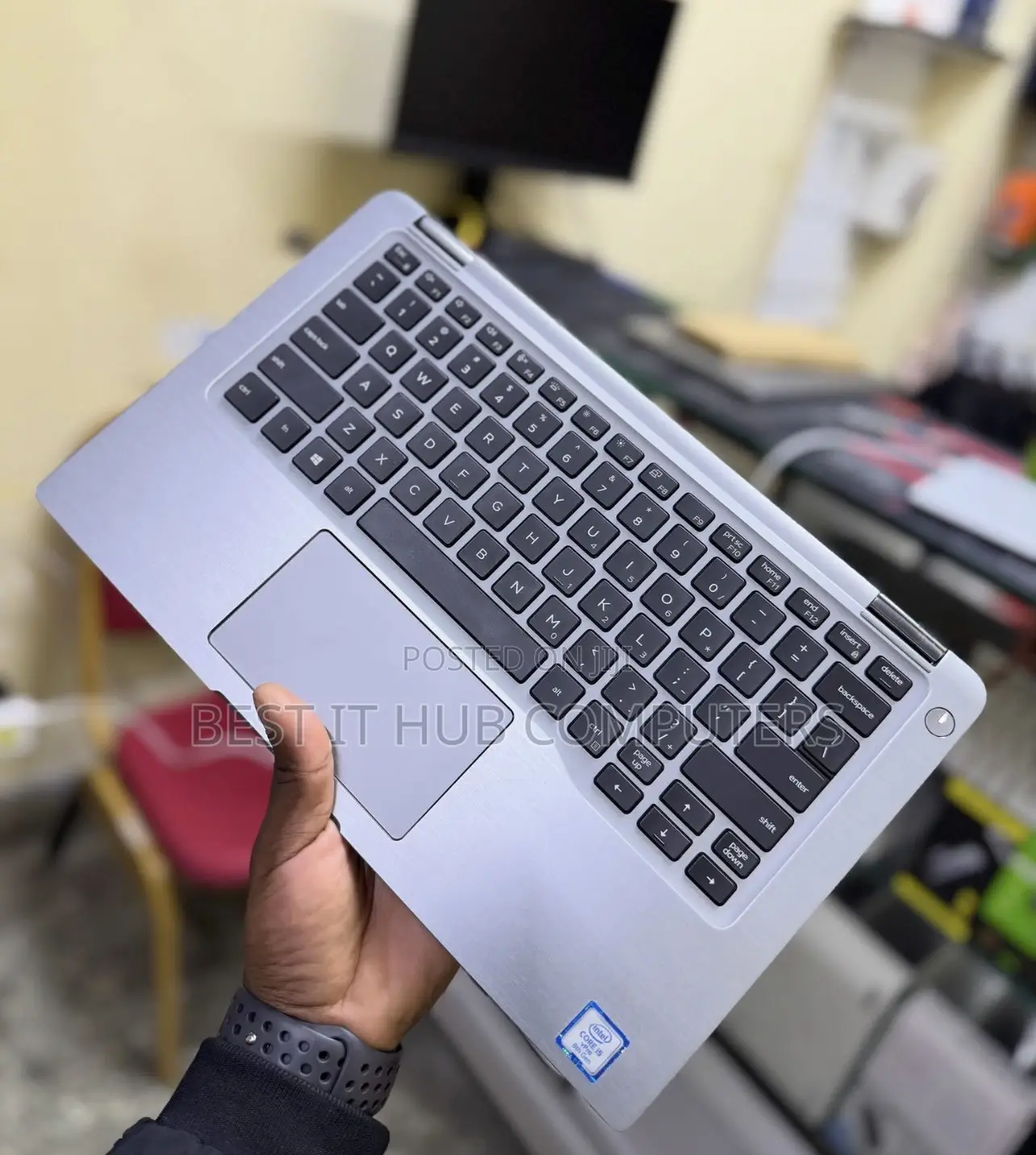 Laptop Dell Latitude 7400 2-in-1 16GB Intel Core i7 SSD 256GB