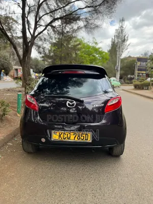 Mazda Demio 2012 Burgundy
