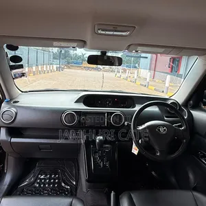 Toyota Rumion 1.5 FWD 2023 Black