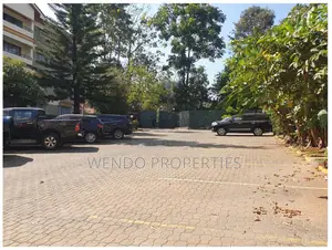 4bdrm Apartment in Raphta Road Area for rent