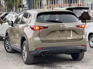 Mazda 5 2022 Beige