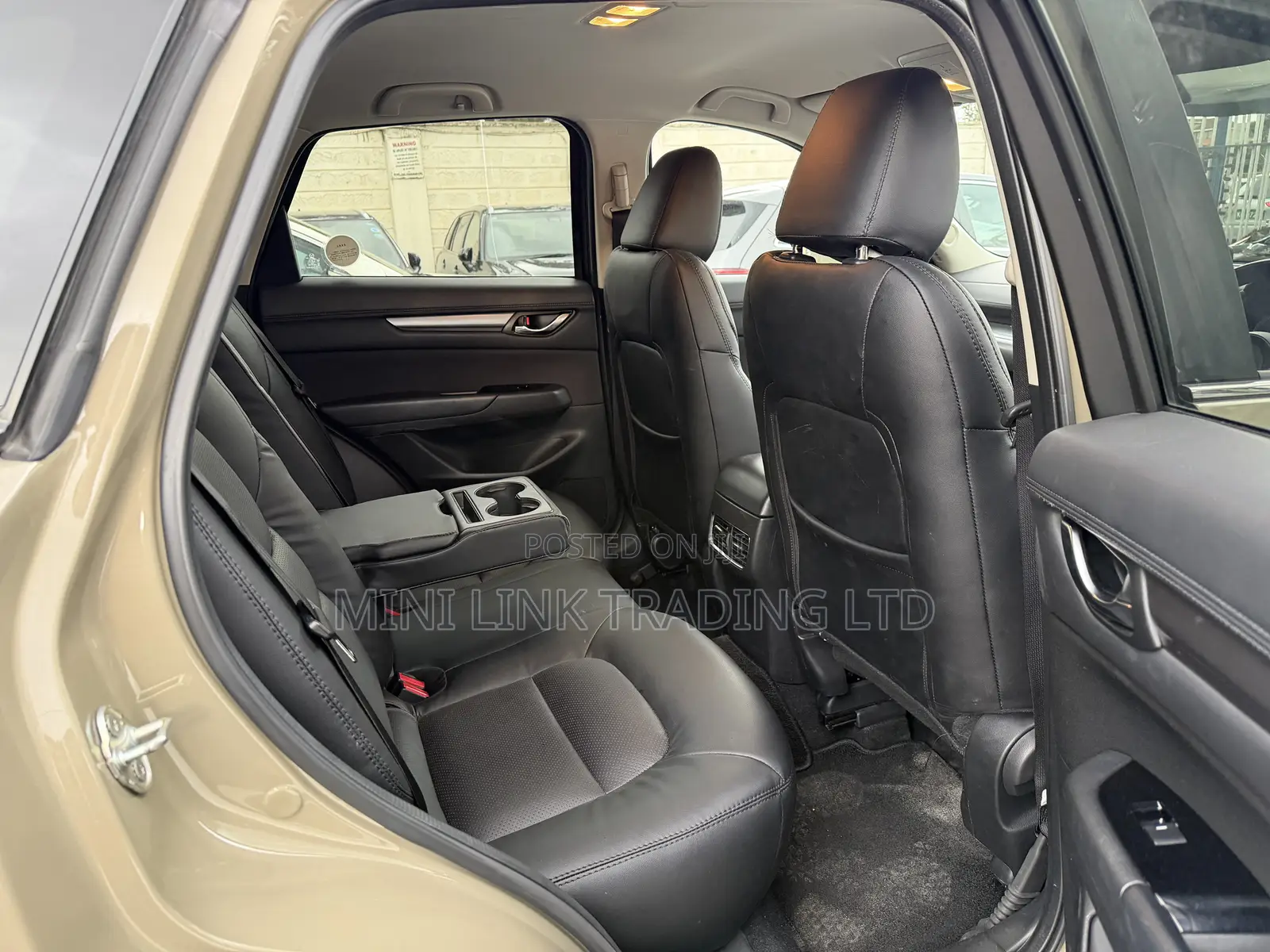 Mazda 5 2022 Beige