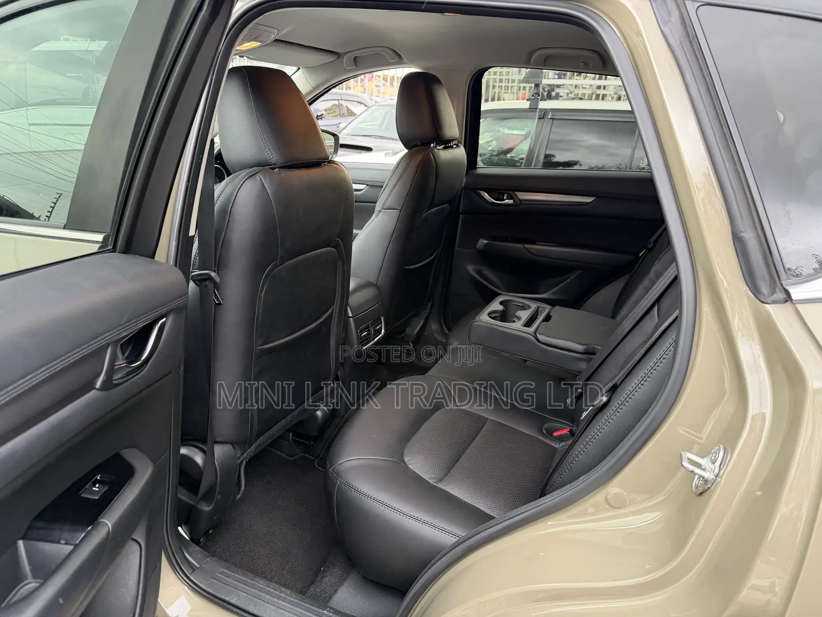 Mazda 5 2022 Beige