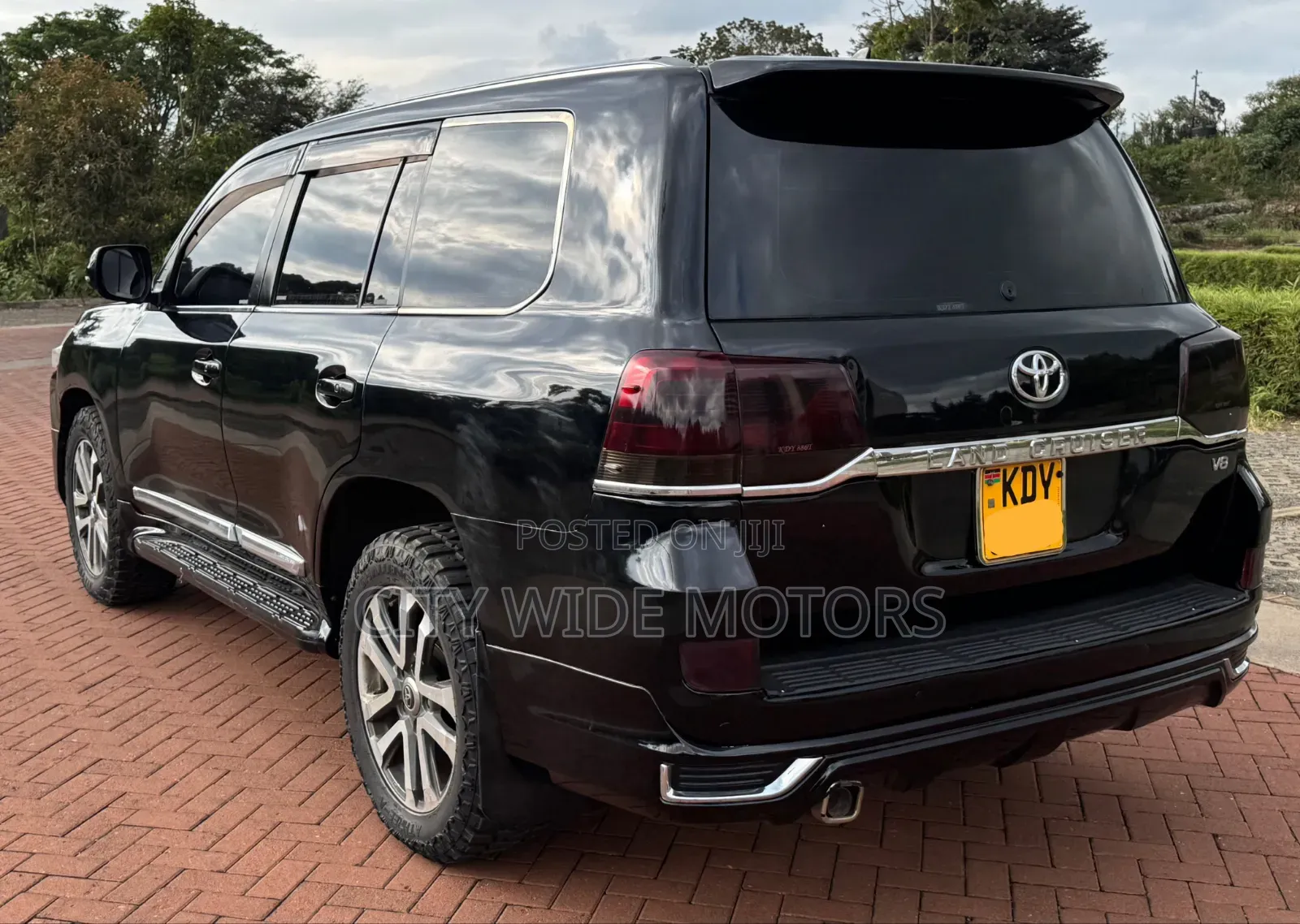 Toyota Land Cruiser 2008 Black