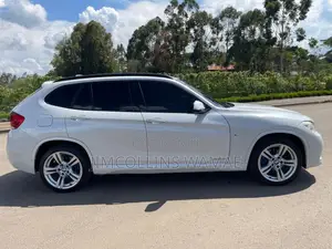 BMW X1 sDrive28i 4dr SUV (2.0L 4cyl Turbo 8A) 2015 White