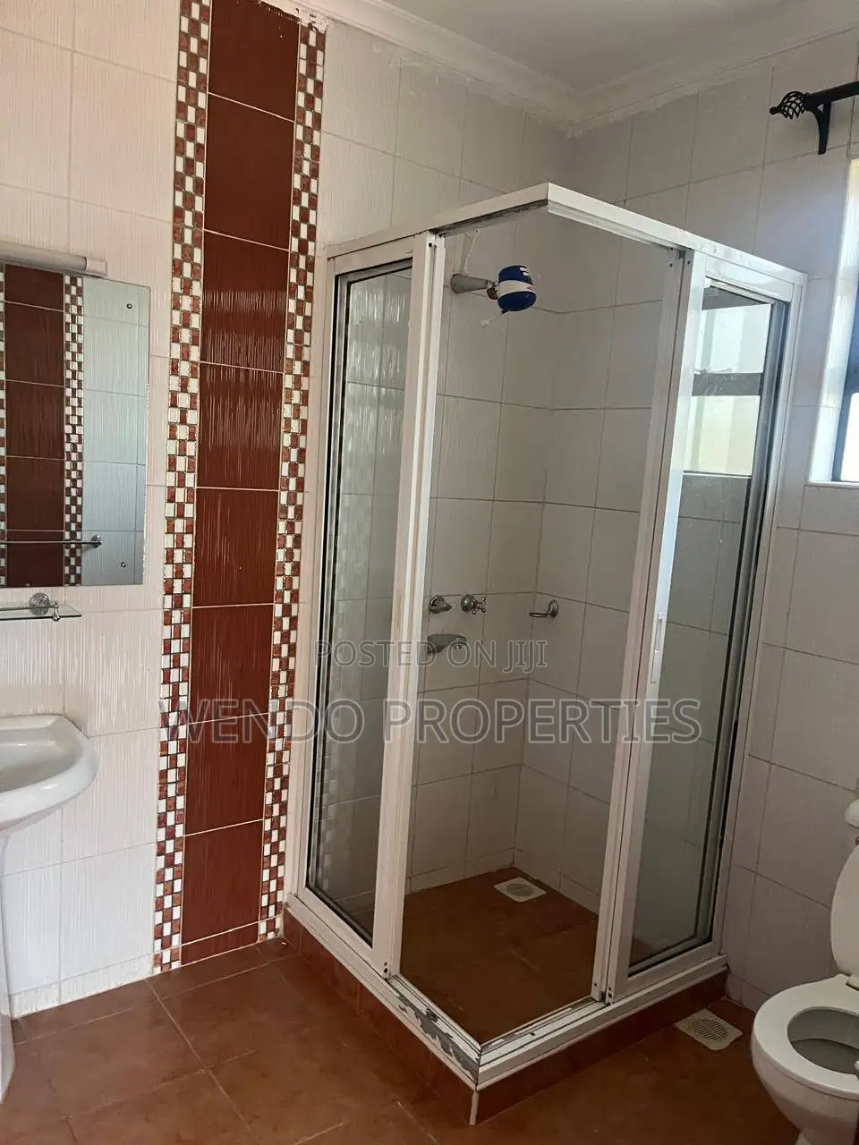3bdrm Apartment in Raphta Road Area for rent