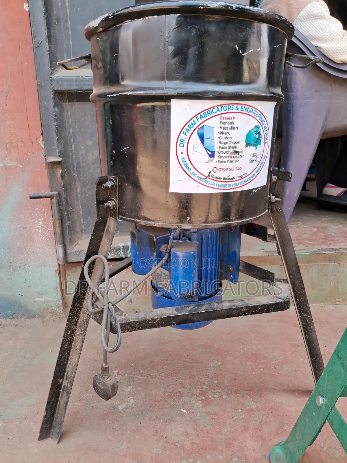 Chicken Feed Chopper