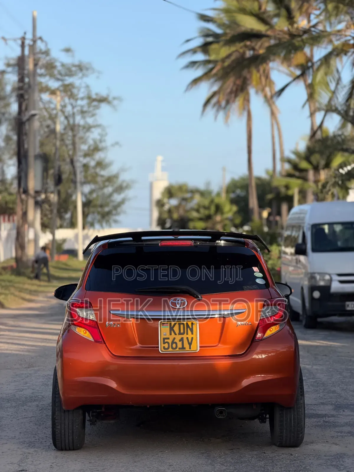 Toyota Vitz 2016