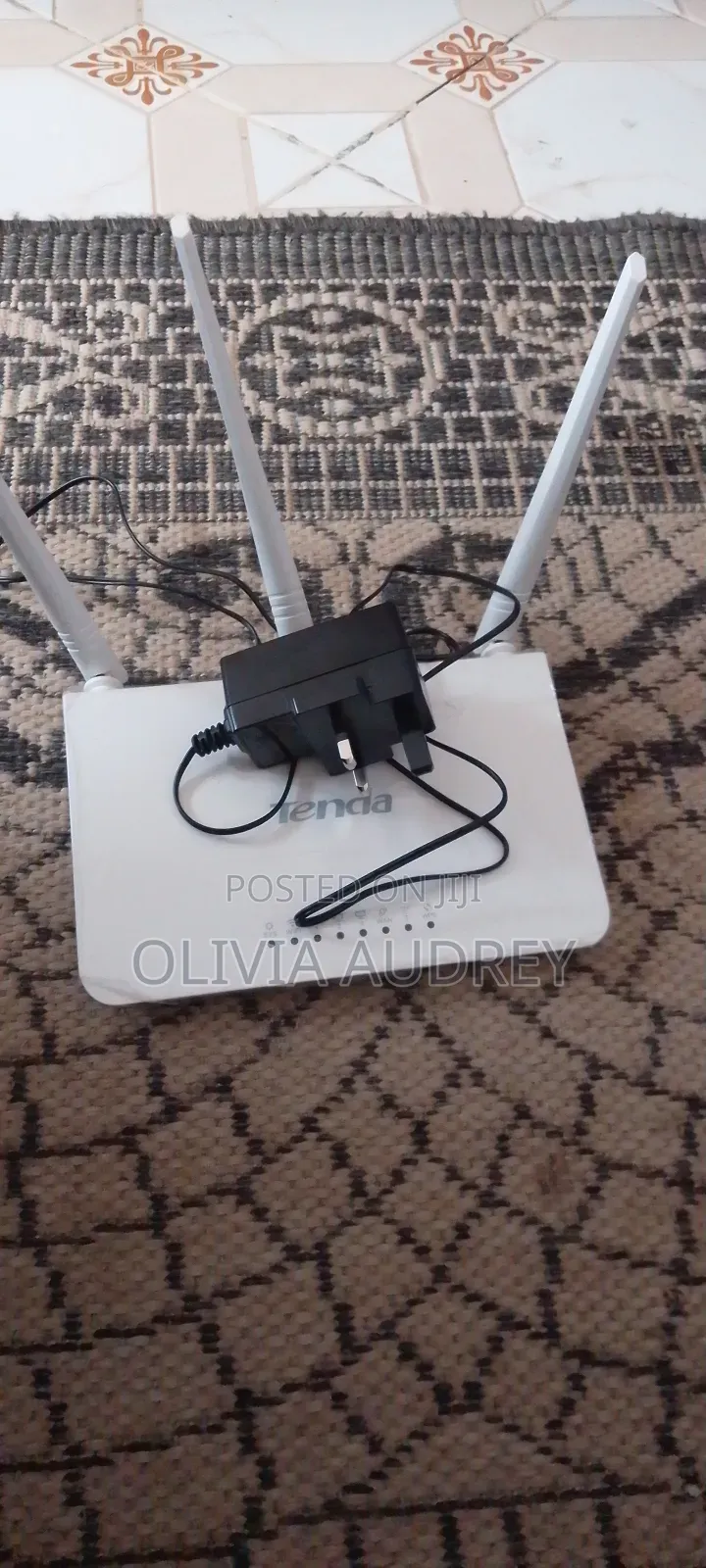 Tenda Router