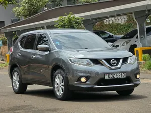 Nissan X-Trail 2.0 Petrol AWD 2015 Gray