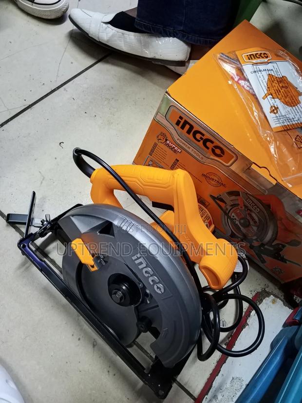 1400w Ingco Circular Saw - main view