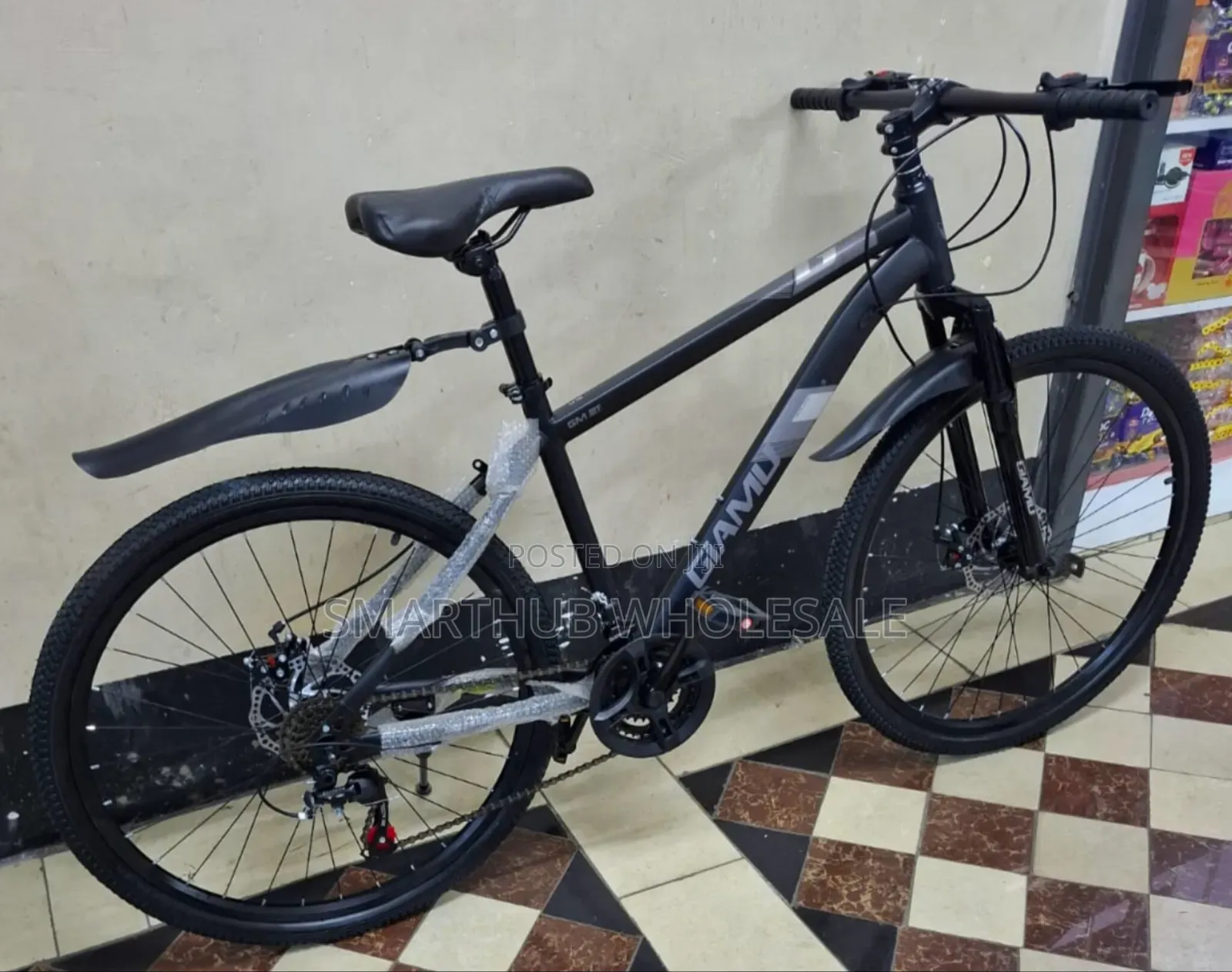 Bicycle 
Size 26
Front Suspension 
Multi Speed Gear System
