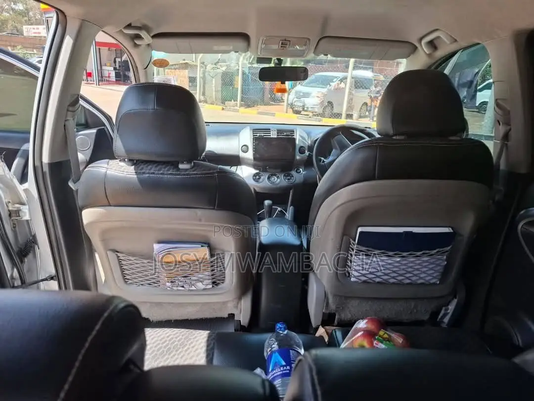 Toyota RAV4 2007 Silver