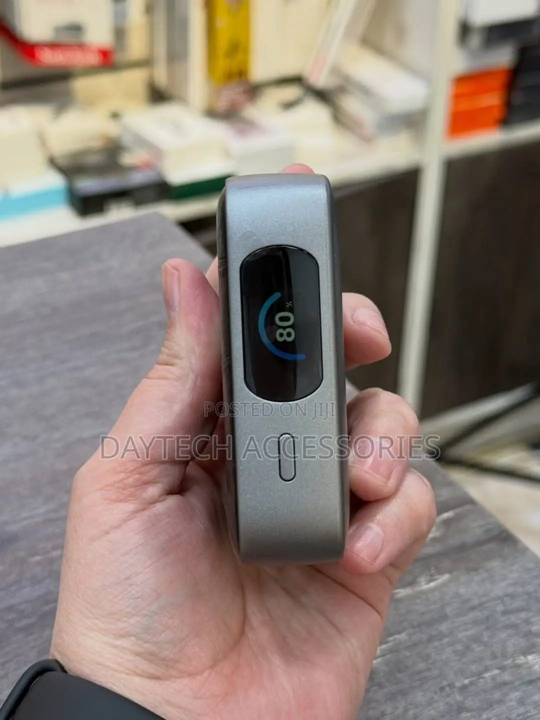 Green Lion VALMONT 10000 mAh Power Bank With TFT Real Time Display