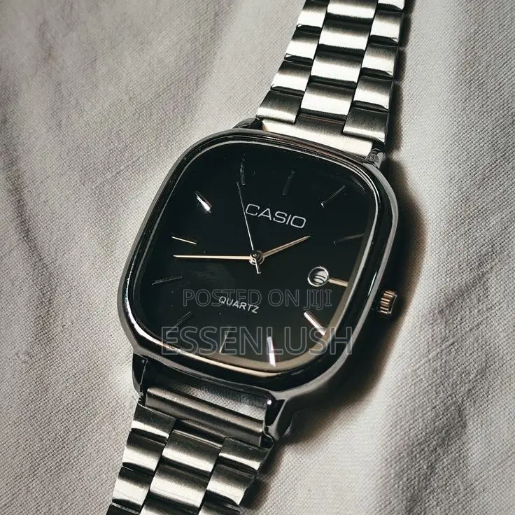 Small Square Elegant Stainless Steel Watch | Black Dial | Unisex