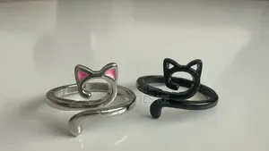 Adjustable Crochet Tension Cat Ring
