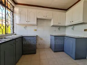 3bdrm Penthouse in Raphta Road Area for rent