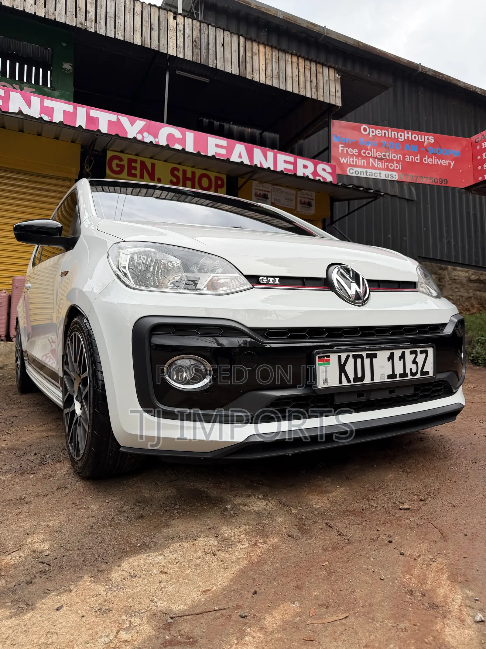Volkswagen Up 2018 White