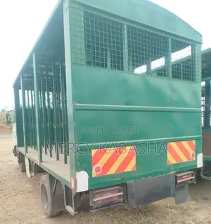 Tata LPT 809 Ex2 2021 White