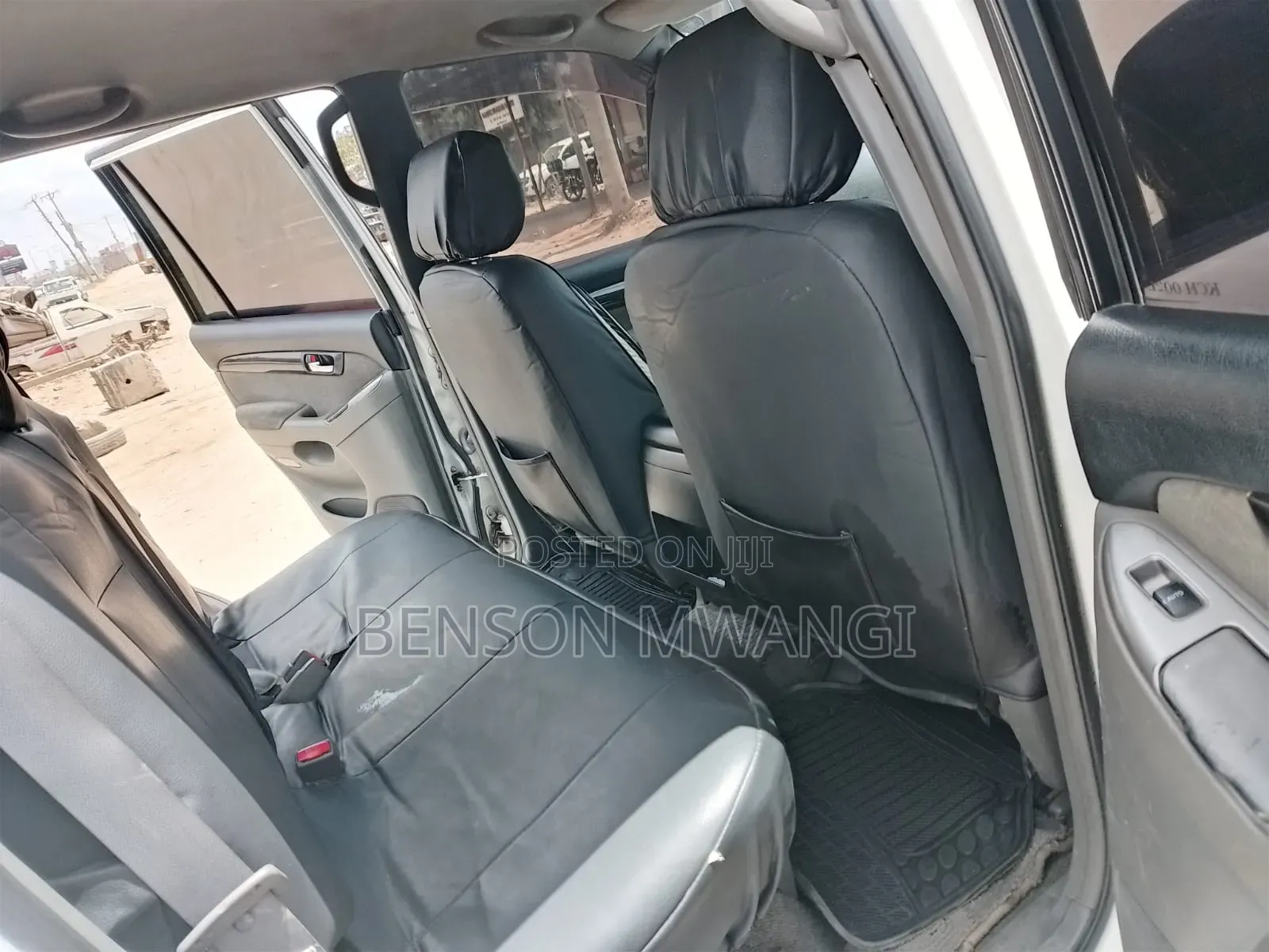 Toyota Land Cruiser 2009 White