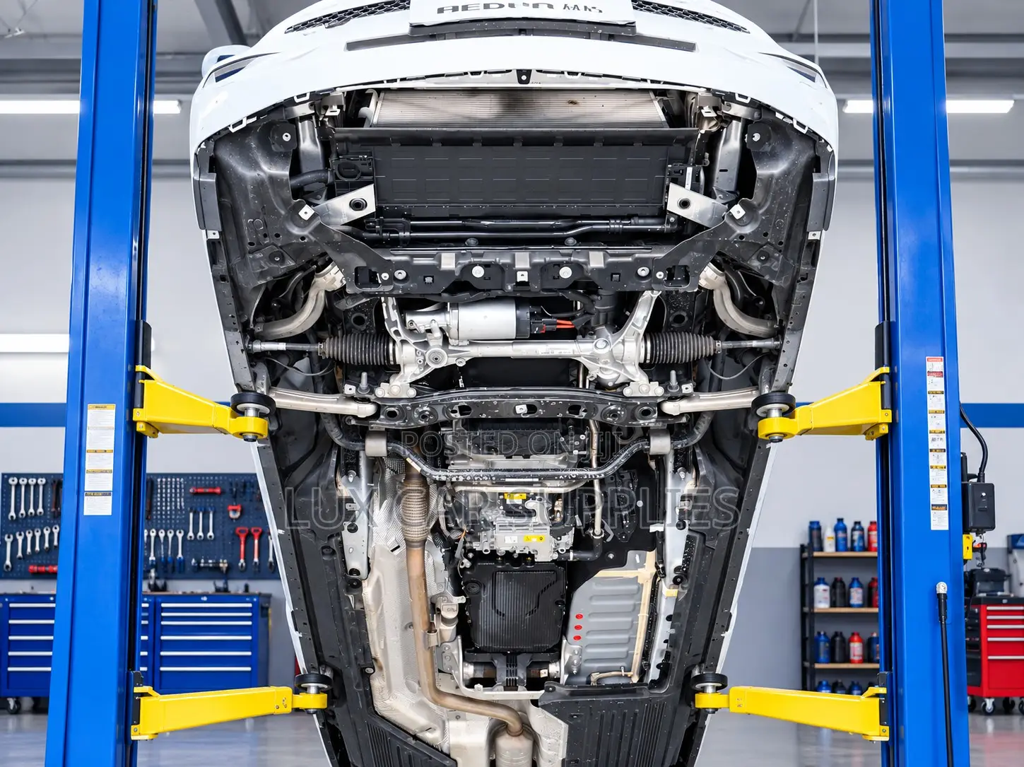 Mercedes-Benz E-Class (W214) 2WD Skid Plate