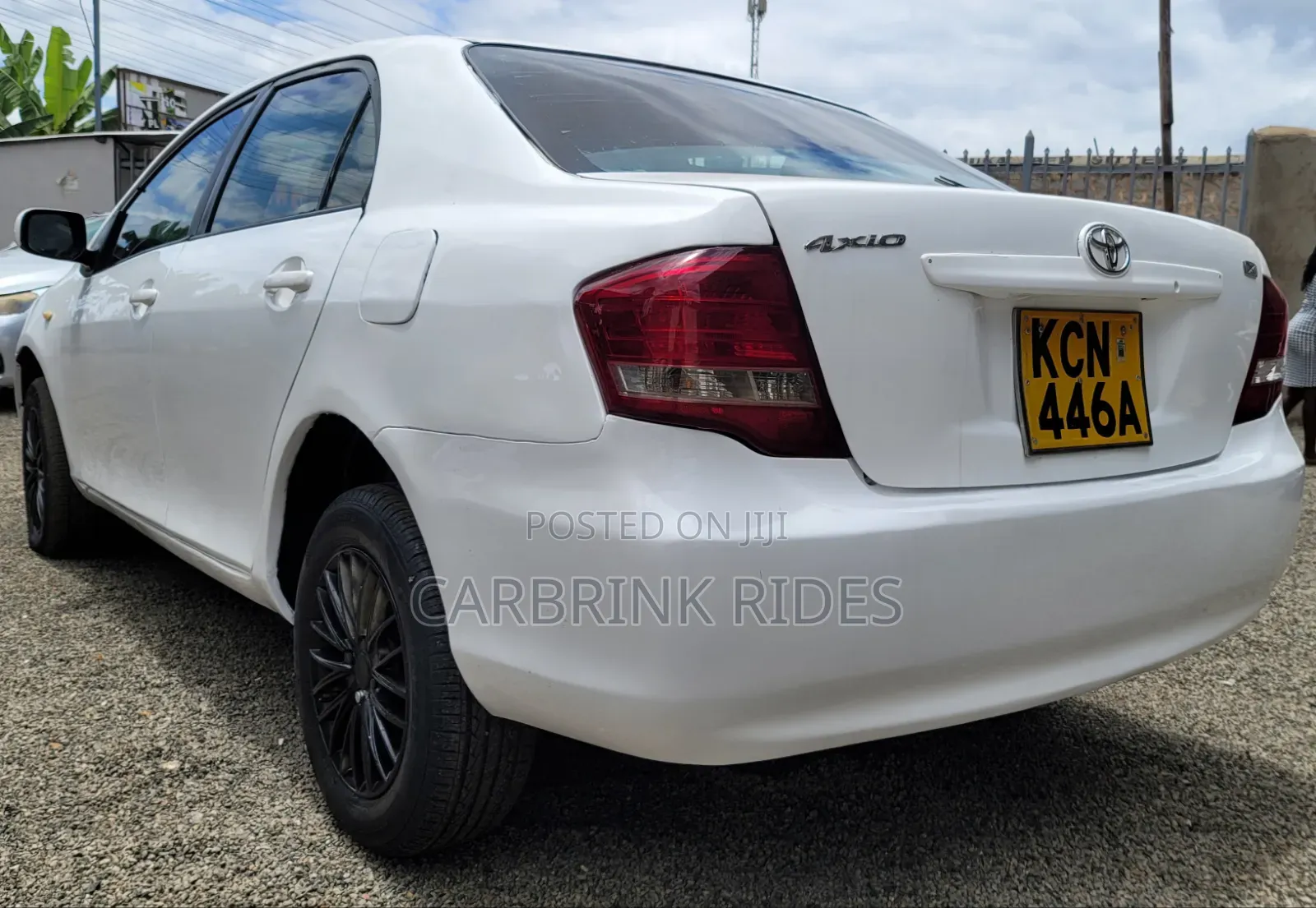 Toyota Axio 1.5 G 2WD 2010 White