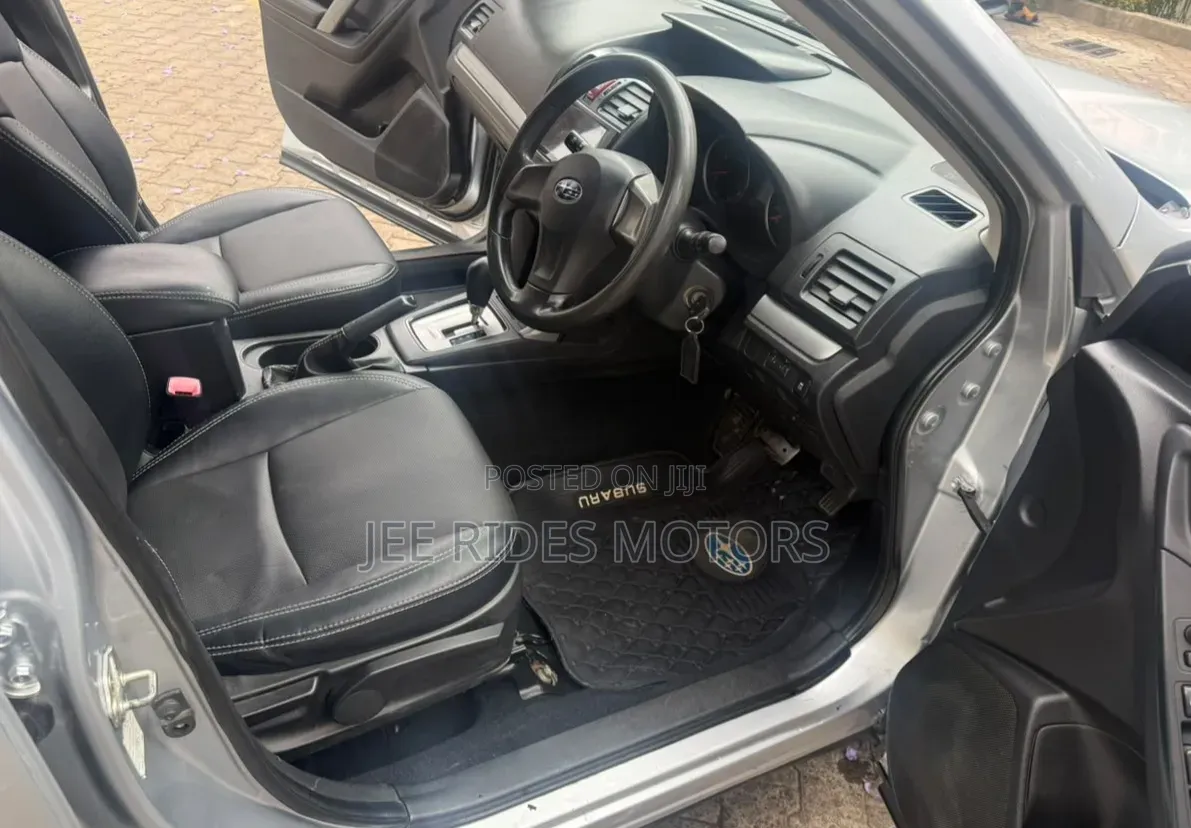 Subaru Forester 2013 Silver